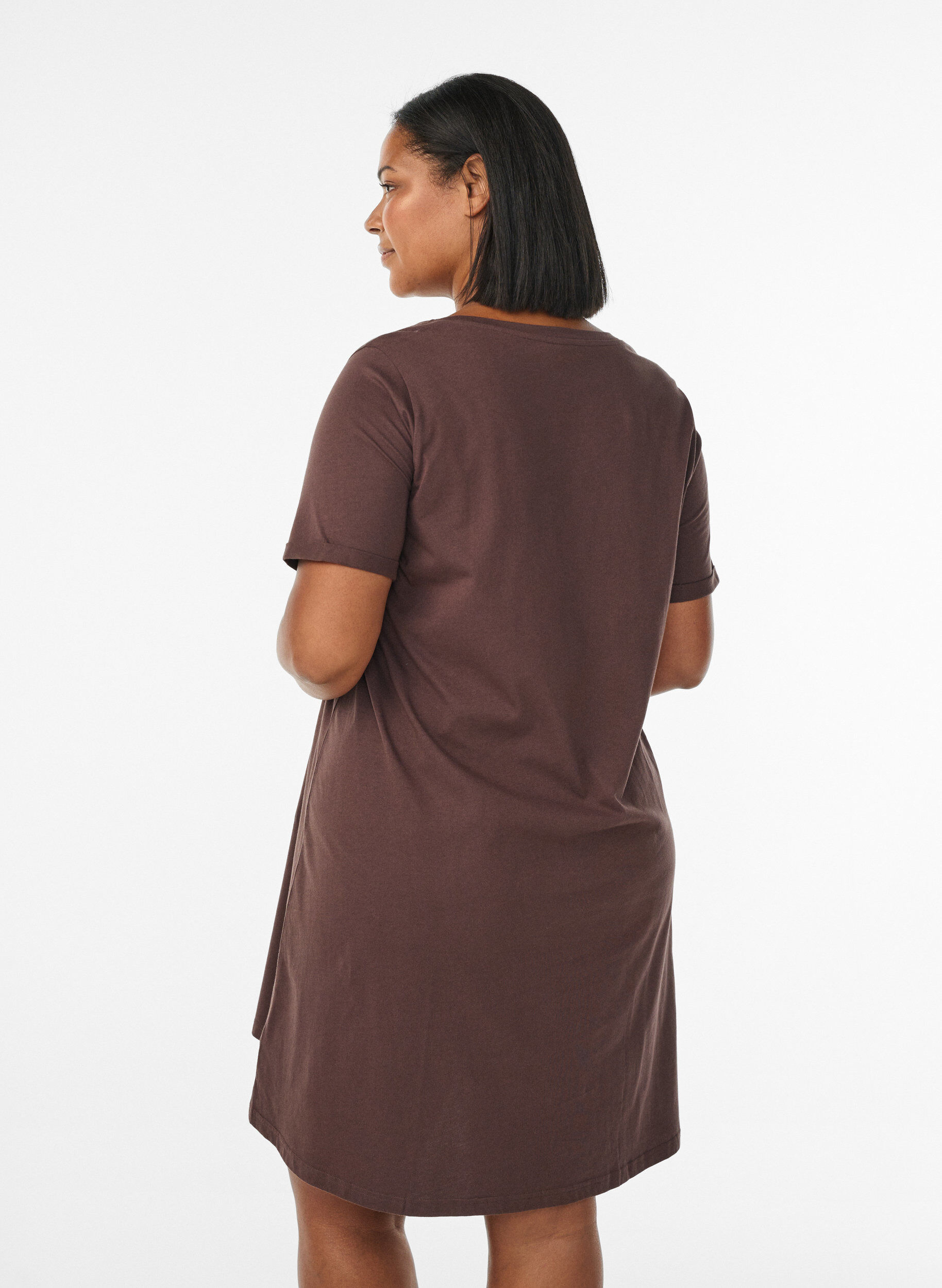 Zizzifashion Short-sleeved nightgown in organic cotton, Brown, Model image number 2