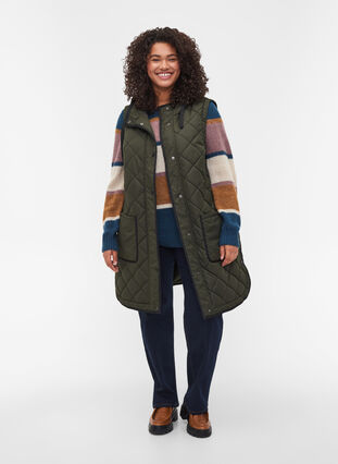 Quilted 2-in-1 jacket with detachable sleeves, Forest Night, Model image number 2