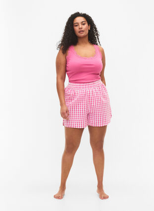 Checked cotton pyjama shorts, Pink Check, Model image number 3