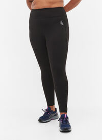 CORE, POCKET TIGHTS - Workout Leggings with side pocket, Black, Model