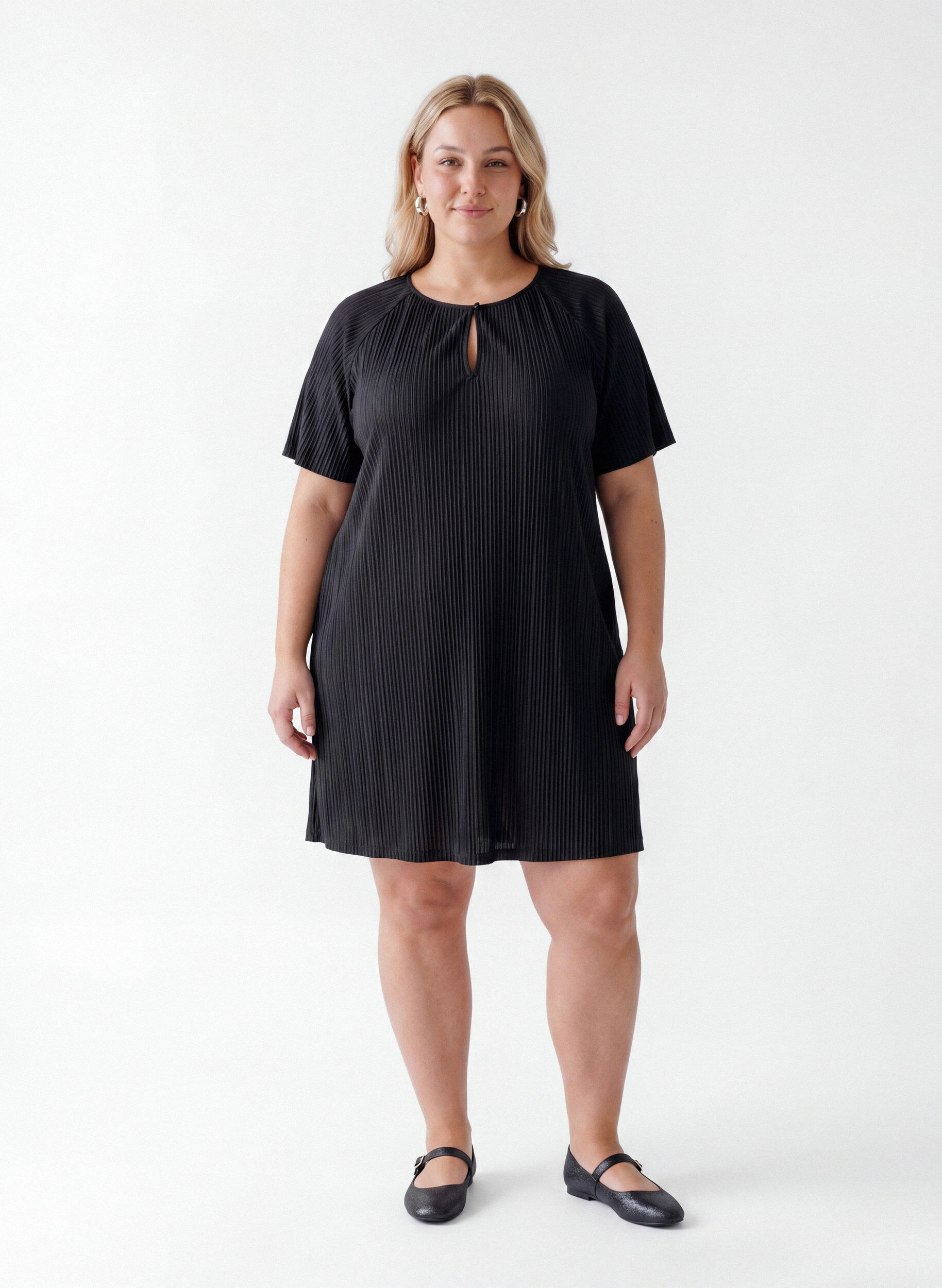 Jersey tunic with textured stripes, Black, Model