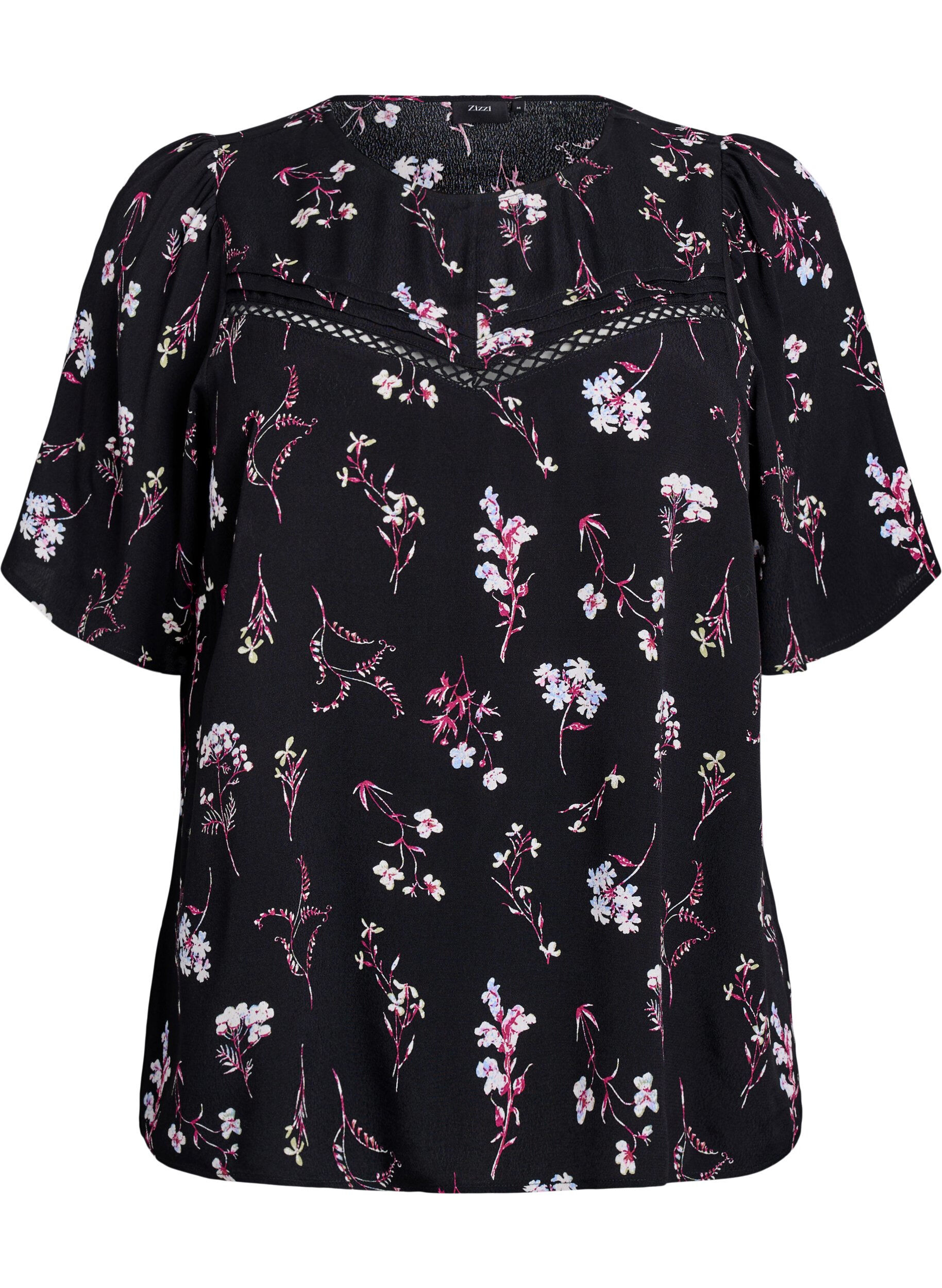 Floral blouse with short sleeves