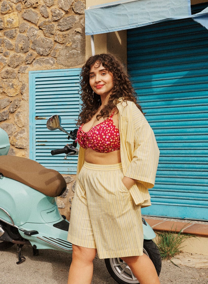 Striped high-waisted shorts with a loose fit, Yellow, Image image number 0