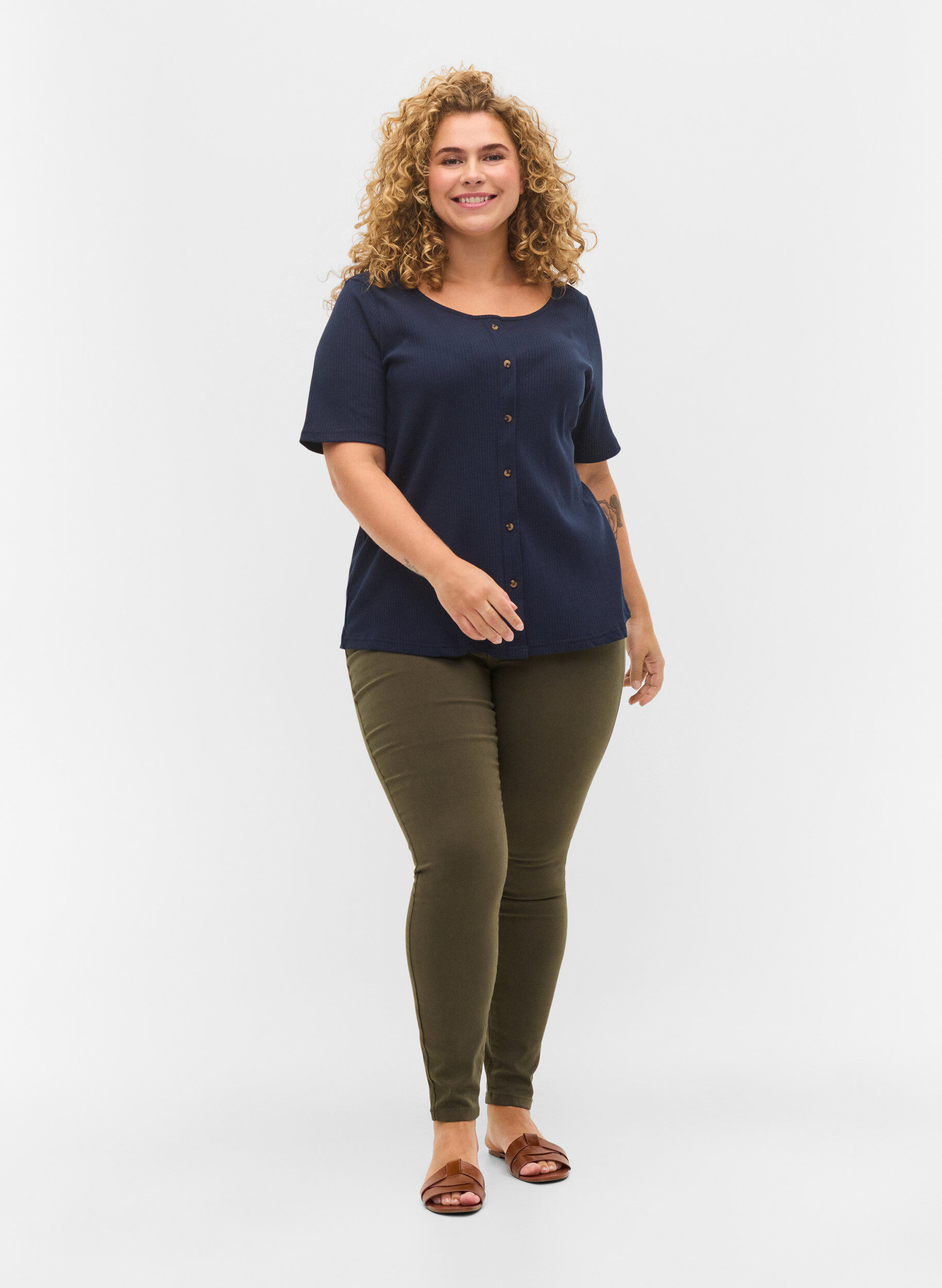 Women's Plus size Jeans - Zizzifashion