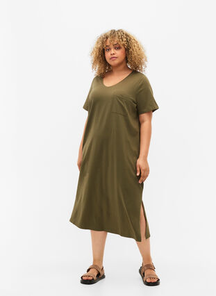 Short sleeve cotton dress with slit, Ivy Green, Model image number 2