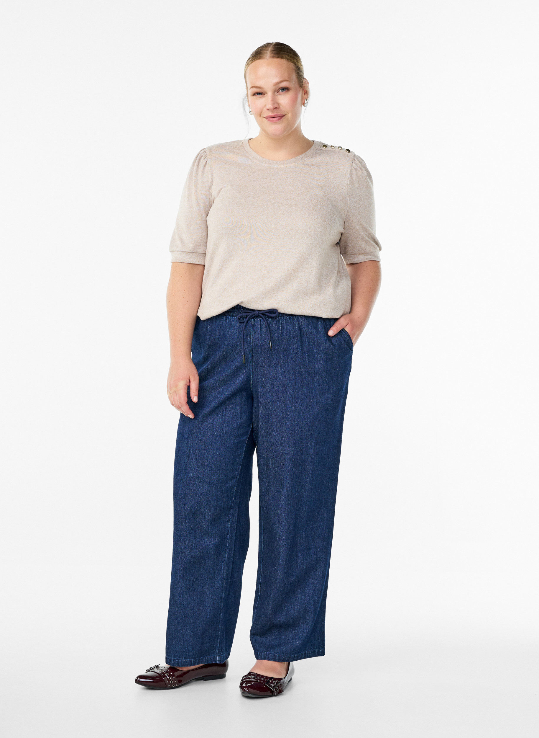 ZizzifashionBlouse with button detail and short puff sleeves, Beige, Model image number 1
