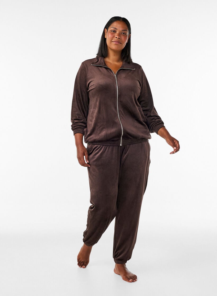 Loose velour trousers, Brown, Model image number 0