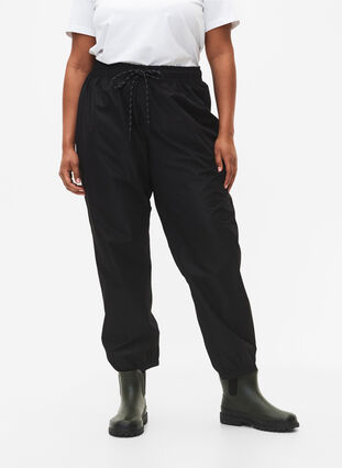 Rain pants with elastic and drawstring, Black, Model image number 2