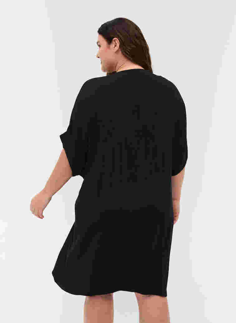 Short-sleeved viscose beach dress, Black, Model image number 1