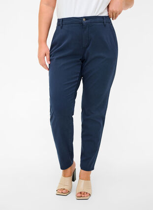Chinos in cotton with pockets, Sky Captain, Model image number 2