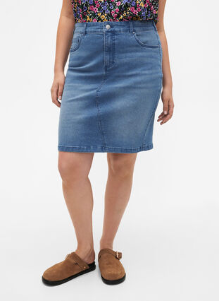 FLASH - Tight-fitting denim skirt, Light Blue Denim, Model image number 2