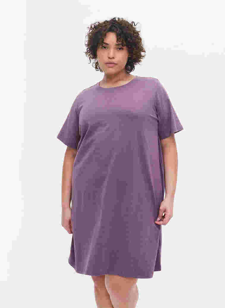 Melange t-shirt nightdress with short sleeves, Vintage Violet Mel., Model