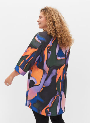 Printed tunic with 3/4 sleeves and v neck, Big Scale Print, Model image number 1