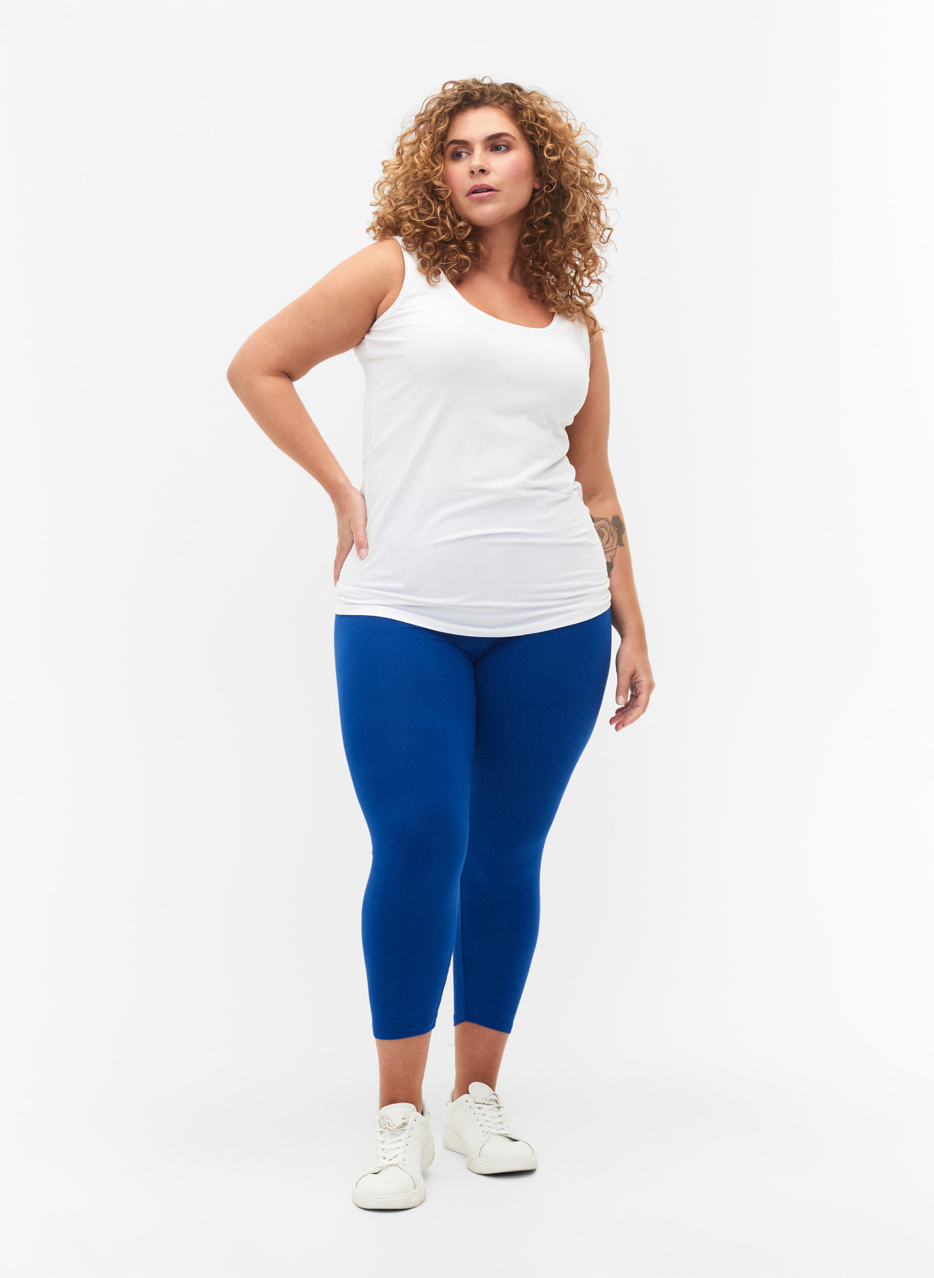 Zizzifashion Basic 3/4 leggings in viscose, Blue, Model image number 1