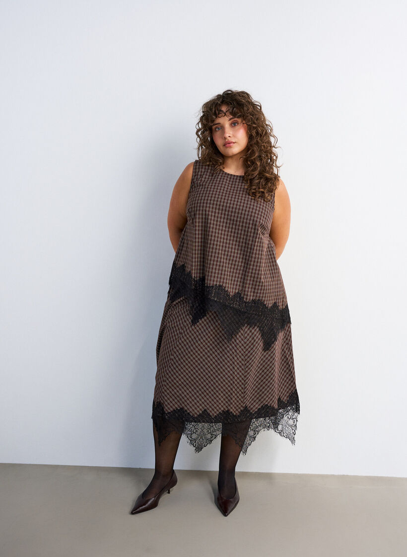 Checked top with asymmetric lace trim, Brown, Model