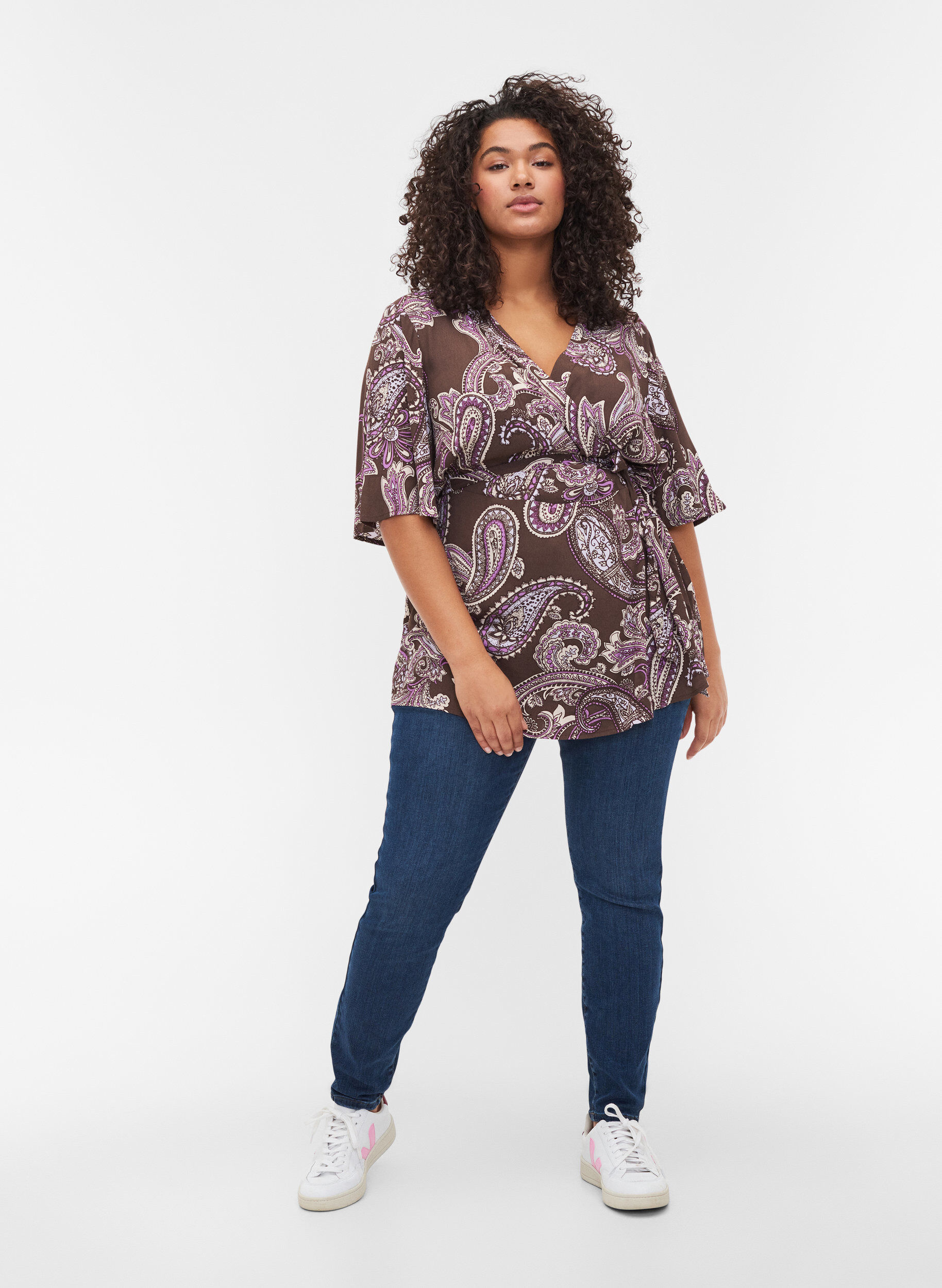 Zizzifashion Printed viscose tunic with 2/4 sleeves, Bracken Paisley, Model image number 2