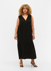 Sleeveless maxi dress in viscose, Black, Model
