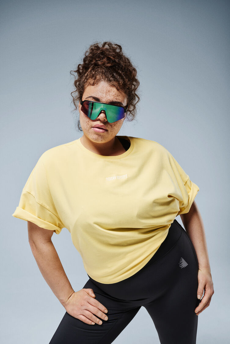 T-shirt and hoodie, , Model