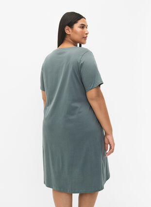 Organic cotton nightdress with V-neck (GOTS), Balsam Green Woke, Model image number 1