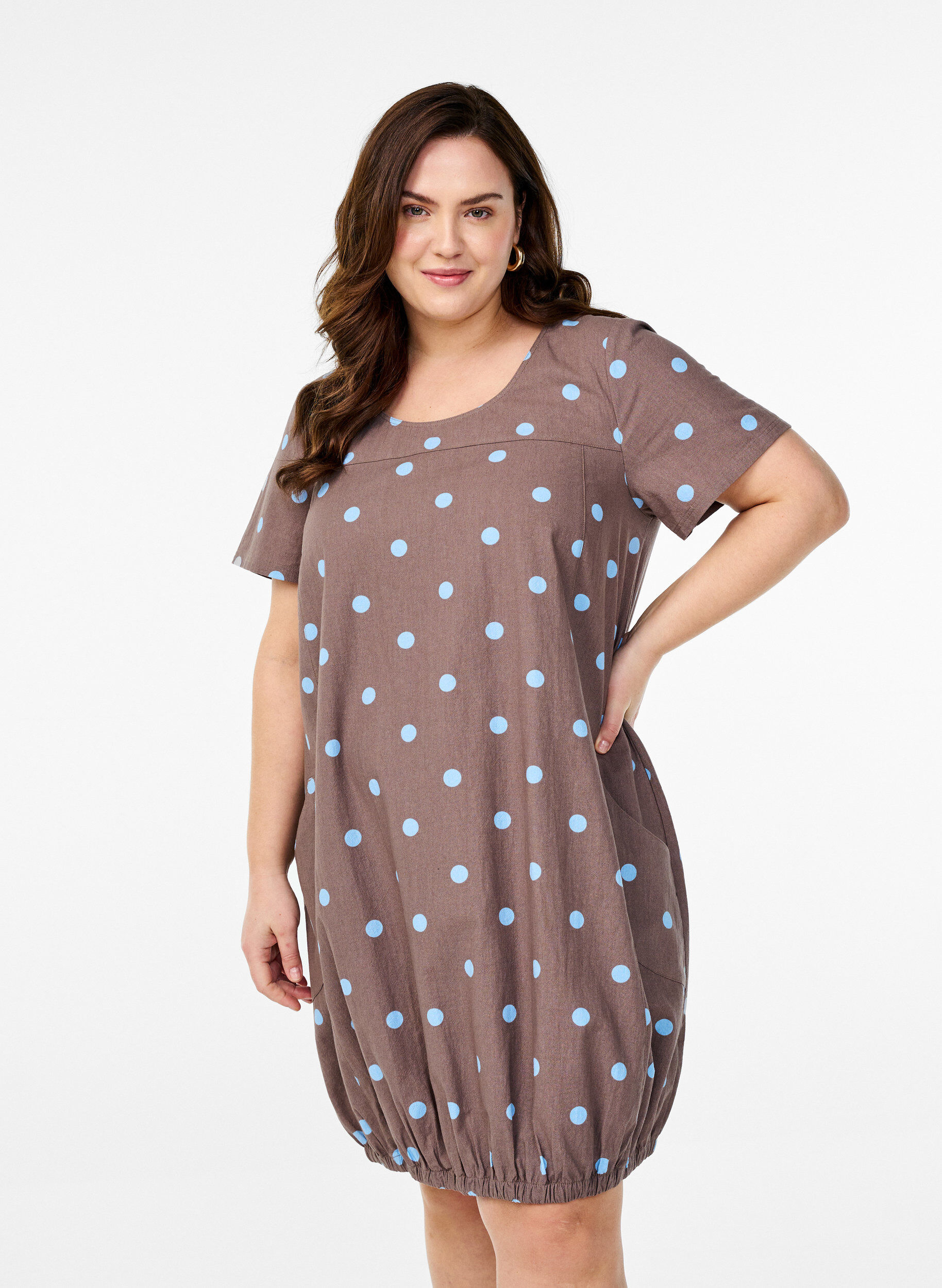 Short-sleeved cotton dress with print, Blue, Model
