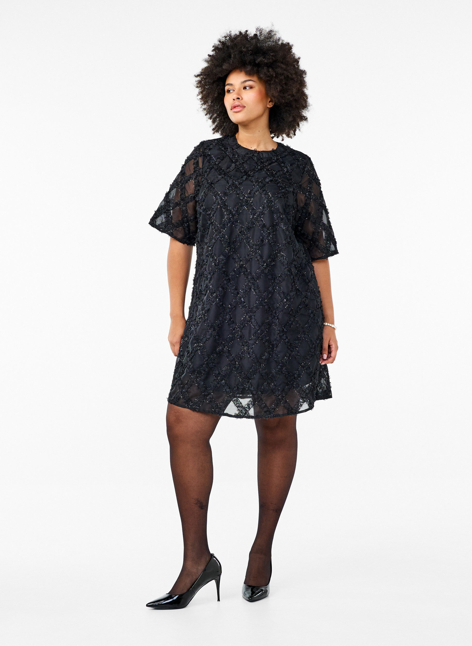 Zizzifashion Short textured dress, Black, Model image number 2
