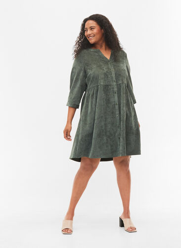 Velvet dress with 3/4-length sleeves and buttons, Deep Forest, Model image number 1