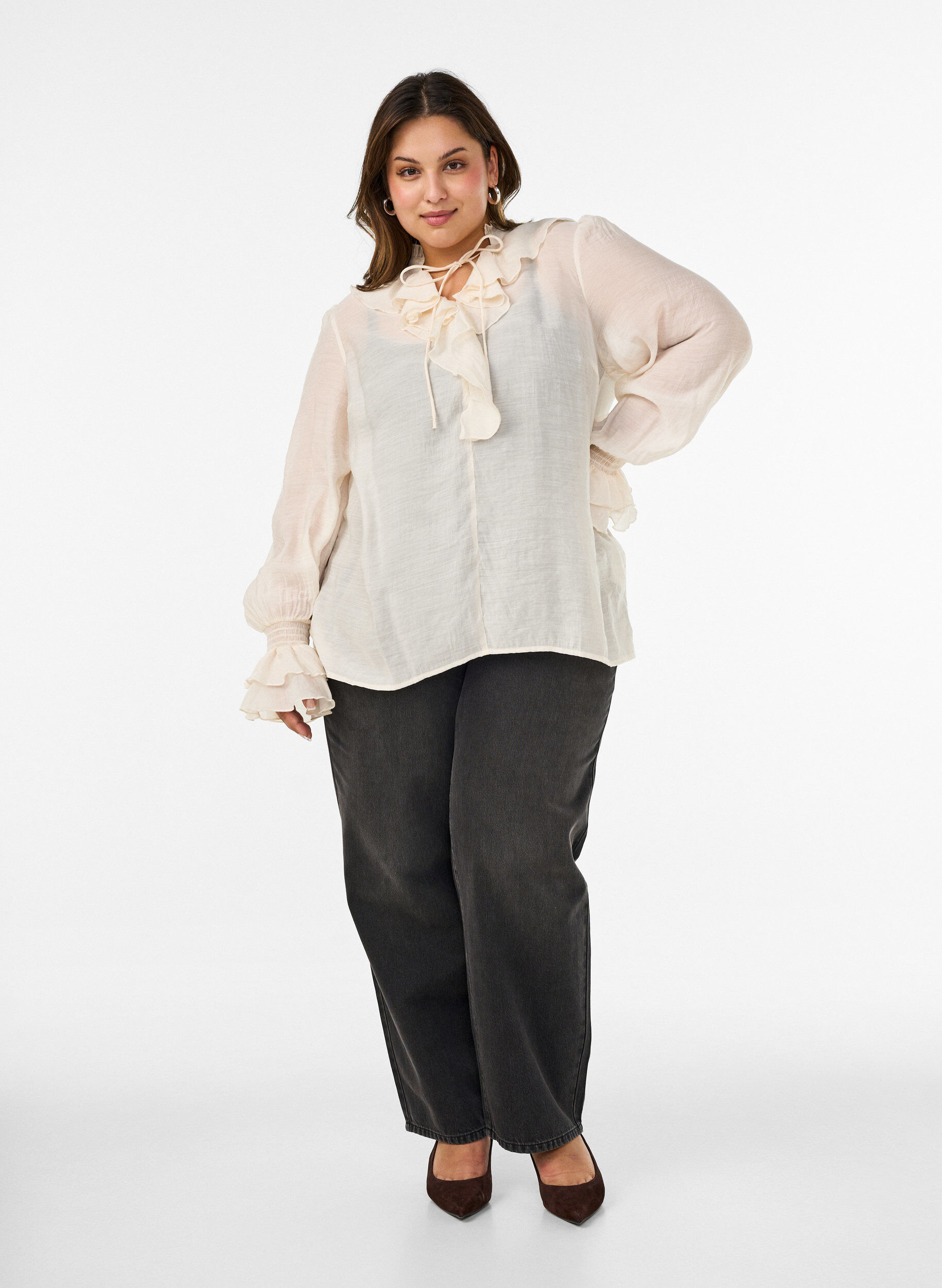 ZizzifashionViscose blouse with ruffles and long sleeves, Vanilla, Model image number 1