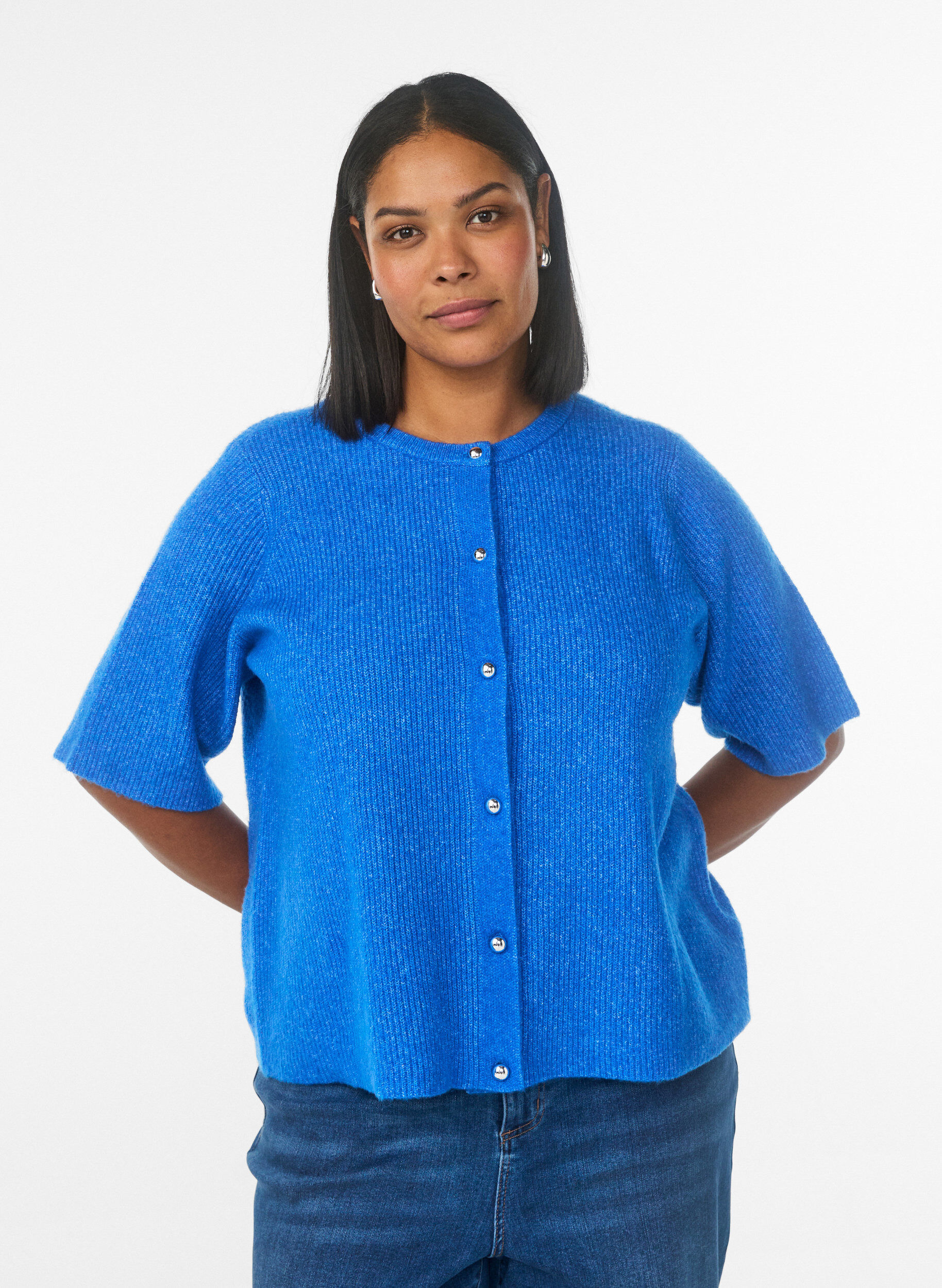 Zizzifashion Short-sleeved knit cardigan with shiny ball buttons, Light Blue, Model image number 0