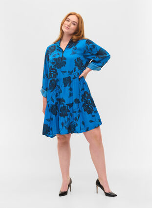 Floral viscose tunic with 3/4 sleeves, Blue Flower AOP, Model image number 2