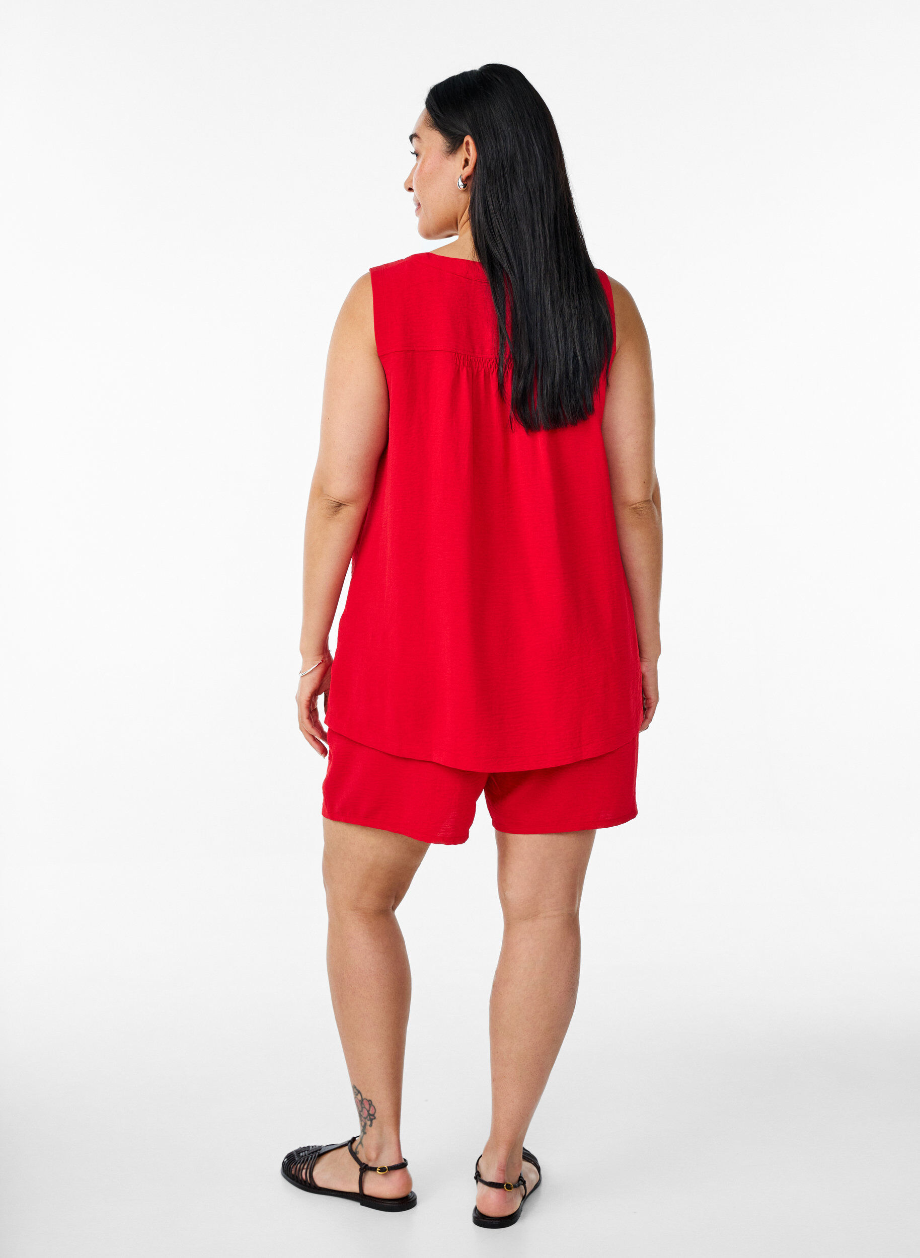 ZizzifashionShorts with pockets and elastic waistband, Red, Model image number 2