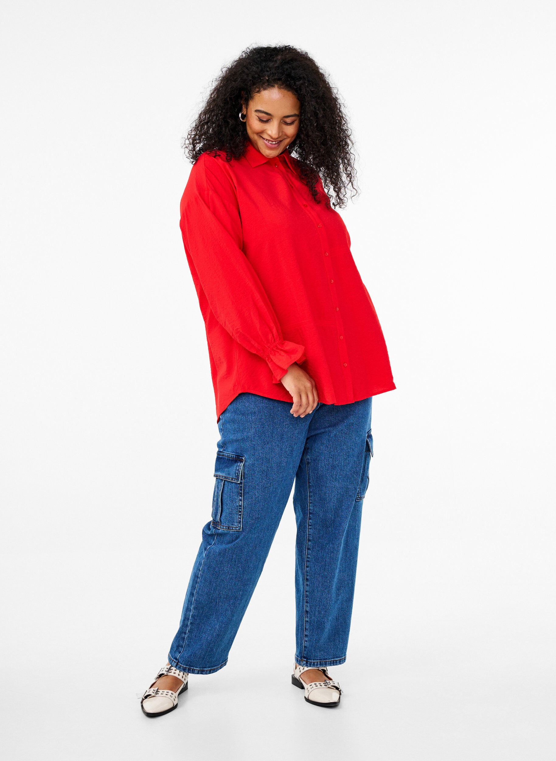 Zizzifashion Shirt with long sleeves and ruffle details, Red, Model image number 1