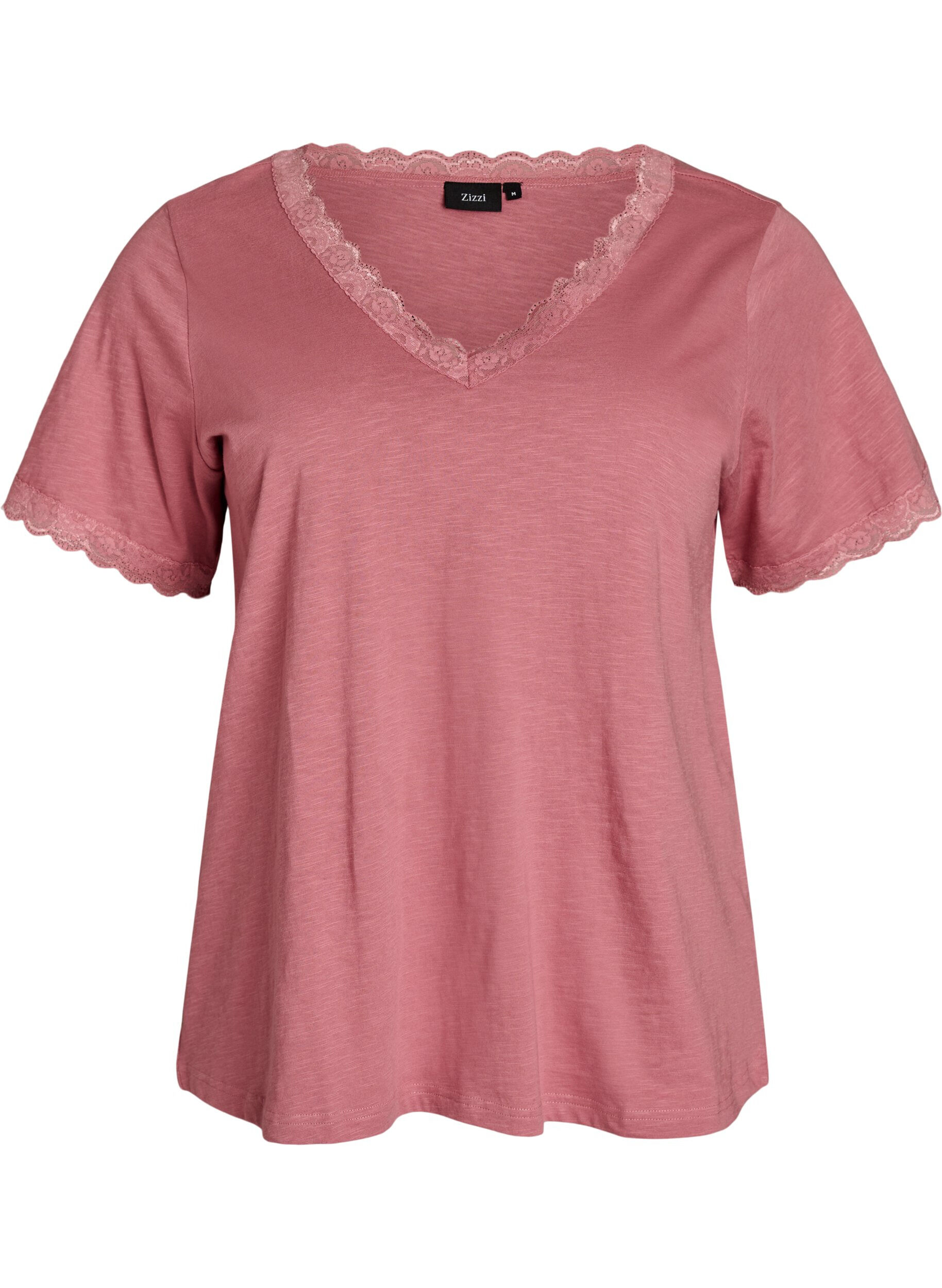 T-shirt with lace trim