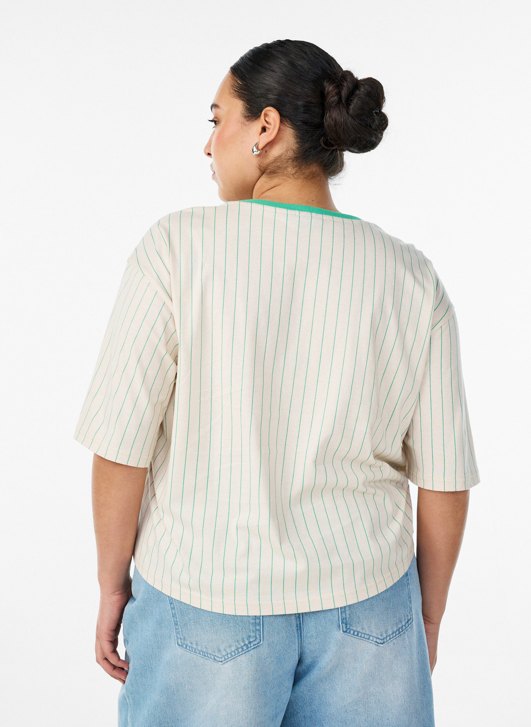 ZizzifashionBoxy T-shirt with stripes and statement print, Vanilla, Model image number 2