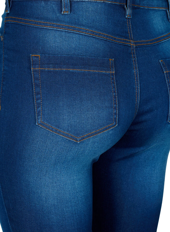High-waisted Amy capri jeans with super slim fit, Blue, Packshot image number 3