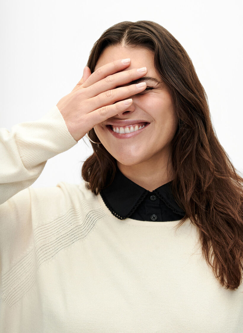 Collar with lace ribbon, Black, Model image number 1