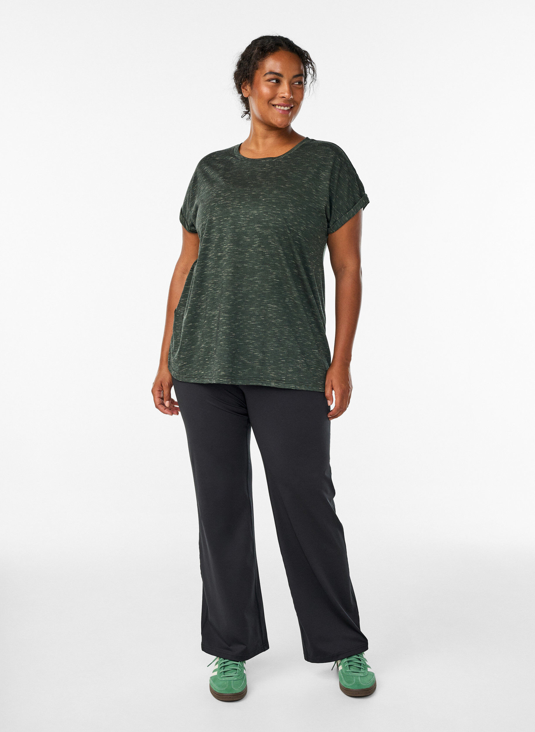 Zizzifashion Loose workout t-shirt with short sleeves, Green, Model image number 1