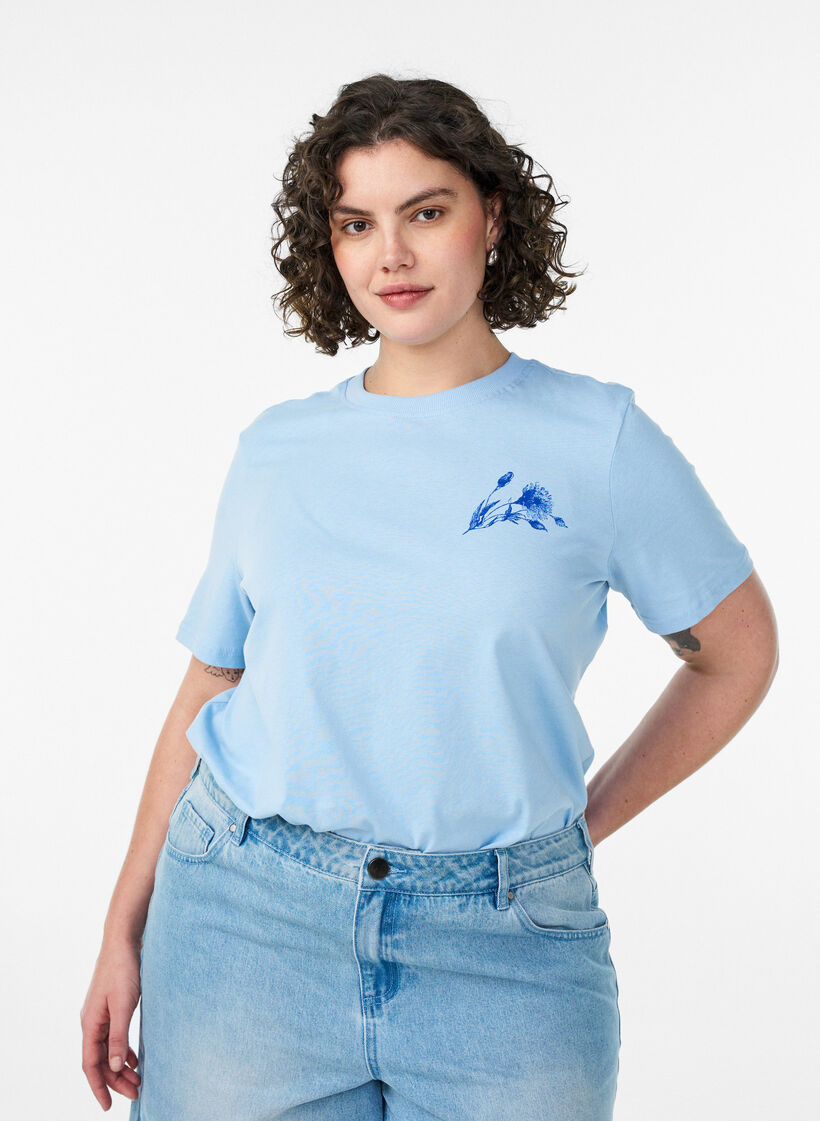 Cotton T-shirt with print, Light Blue, Model image number 0