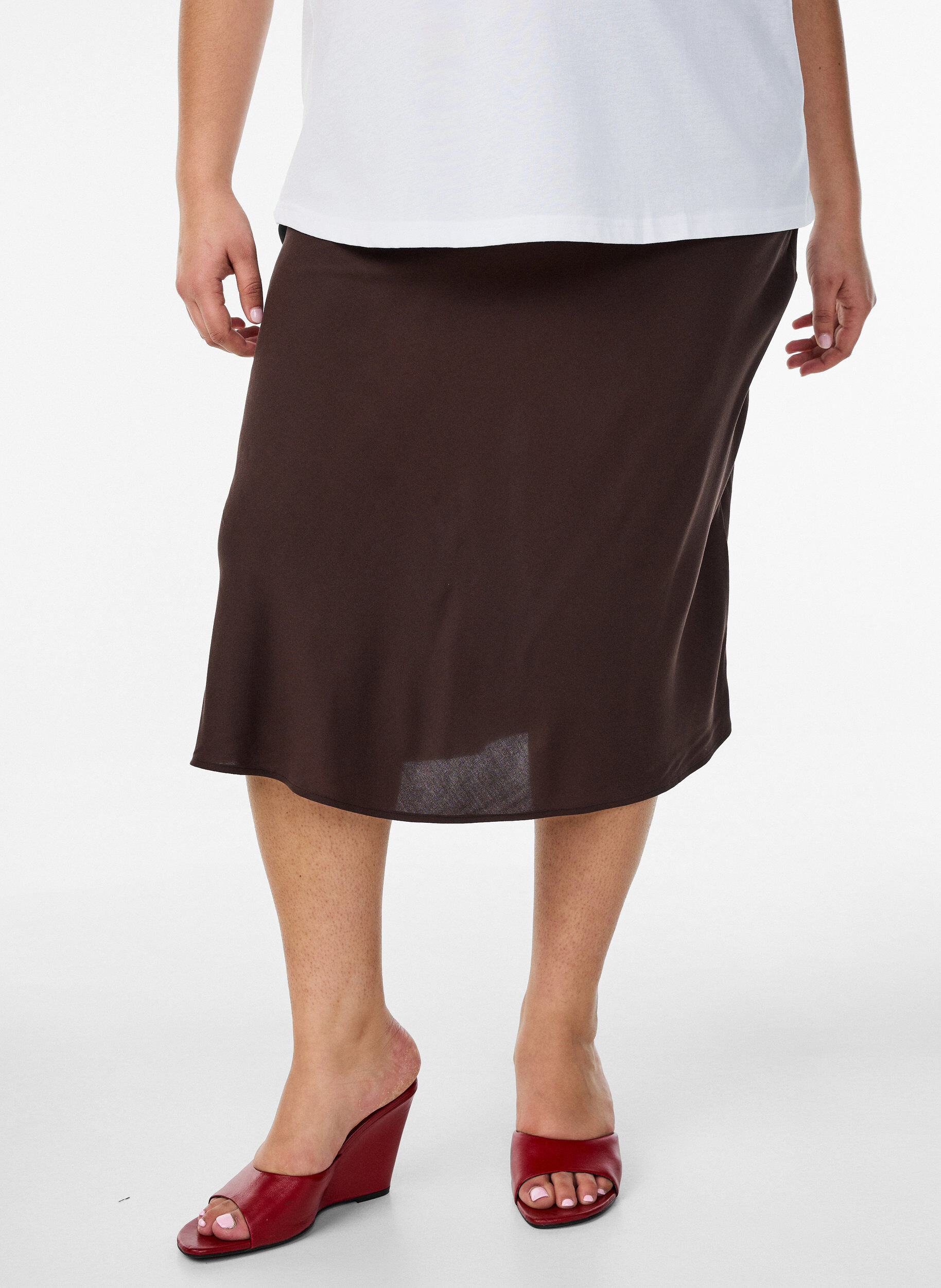 ZizzifashionViscose skirt with an elasticated waist, Brown, Model image number 2