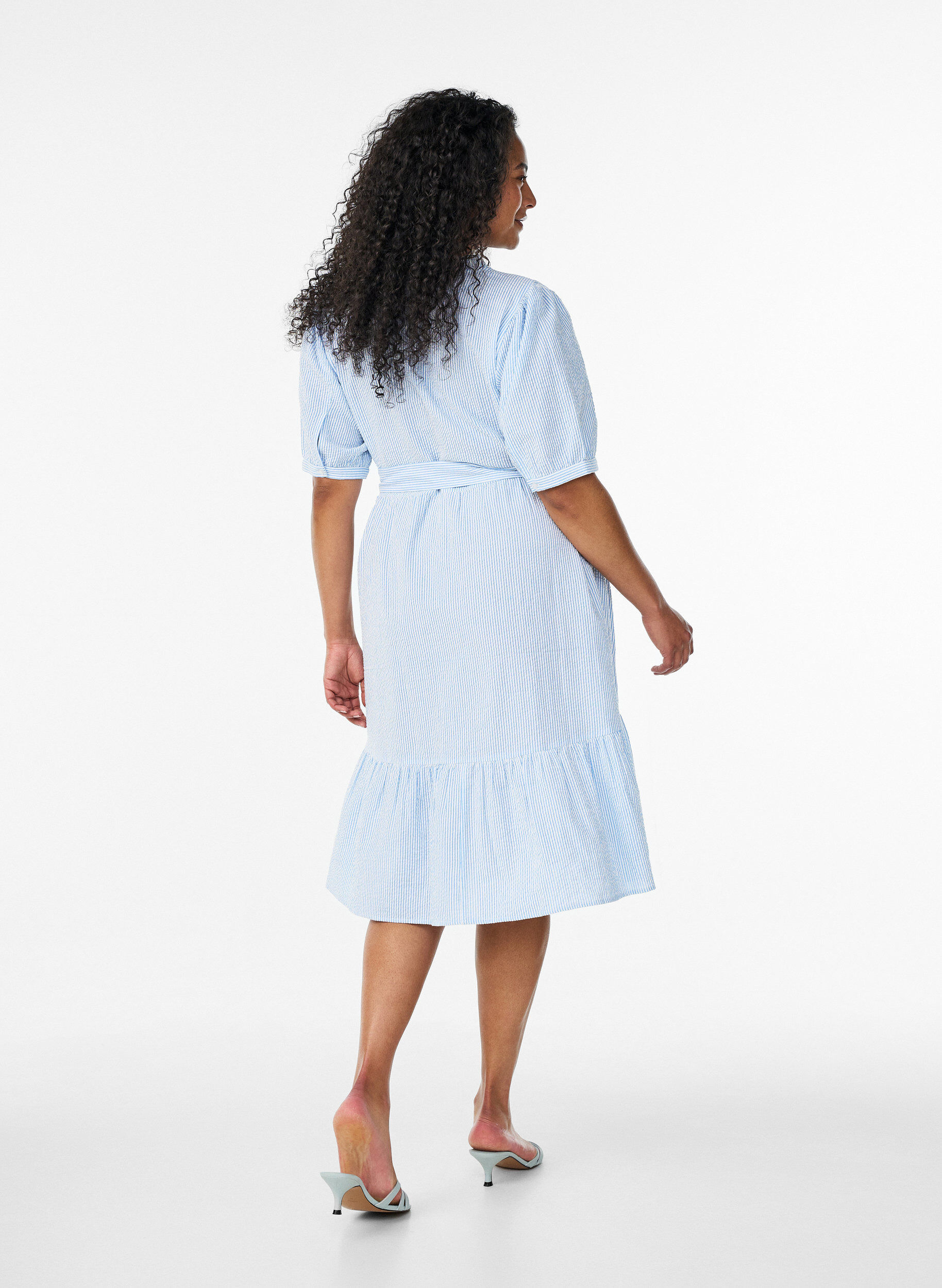 ZizzifashionStriped midi dress in cotton with a tie-belt, White, Model image number 2