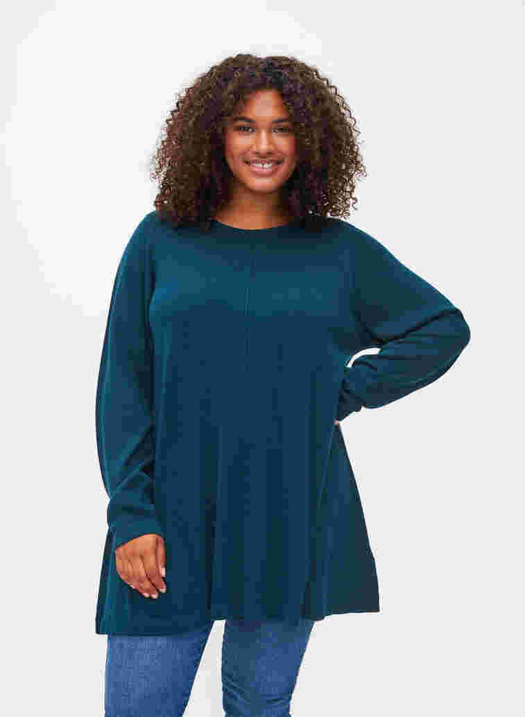 Round neck knitted jumper in cotton blend, Reflecting Pond, Model