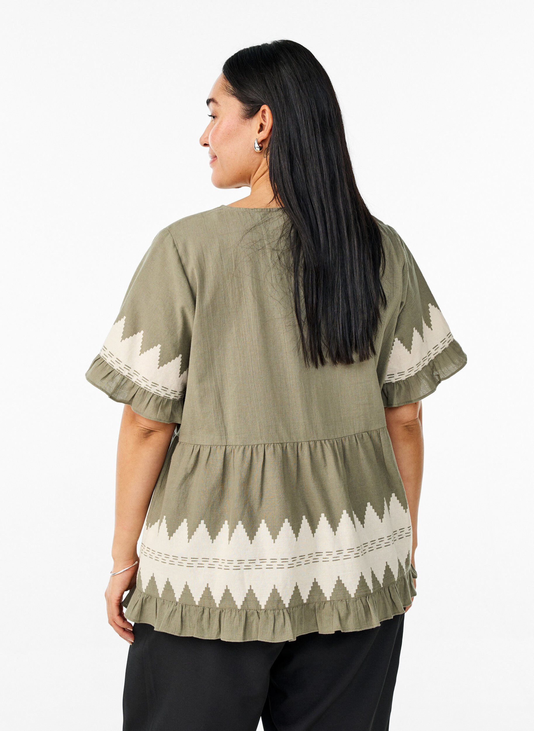 Zizzifashion Short-sleeved blouse with ruffles and graphic pattern, Green, Model image number 2