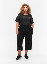 Cropped culotte loungewear, Black, Model