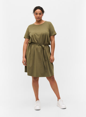 Short sleeve dress with waist belt, Dusty Olive, Model image number 2