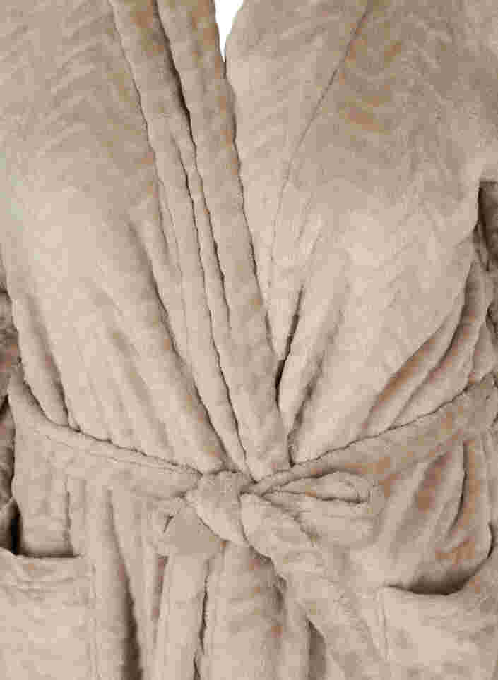 Short patterned dressing gown with pockets, Cuban Sand, Packshot image number 2