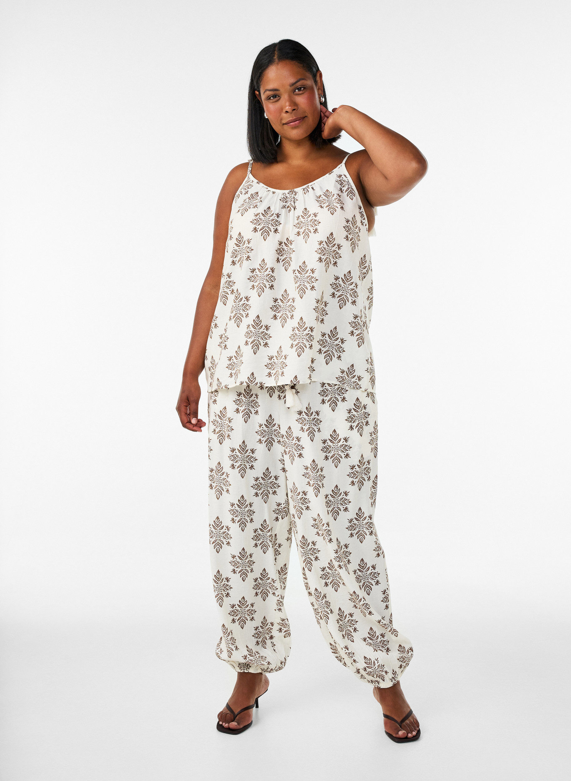 ZizzifashionPatterned top with tie straps, Vanilla, Model image number 1