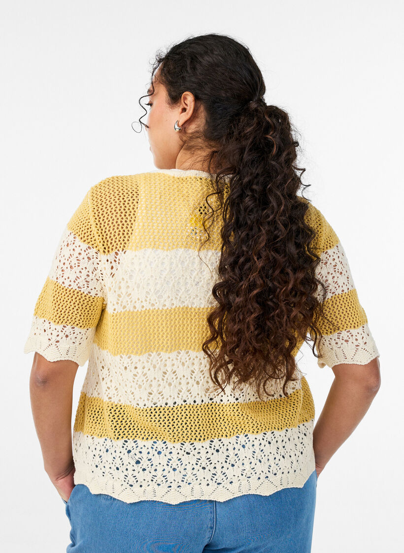 Knitted cardigan with eyelet embroidery and stripes, Yellow, Model