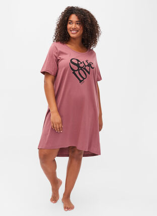 Short sleeved cotton nightdress with print, Rose Brown W. Self, Model image number 2