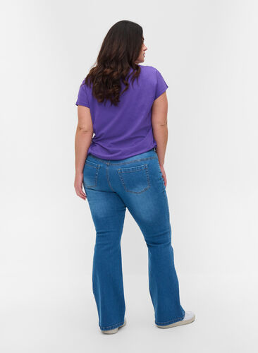 High waisted bootcut Ellen jeans, Light blue, Model image number 1