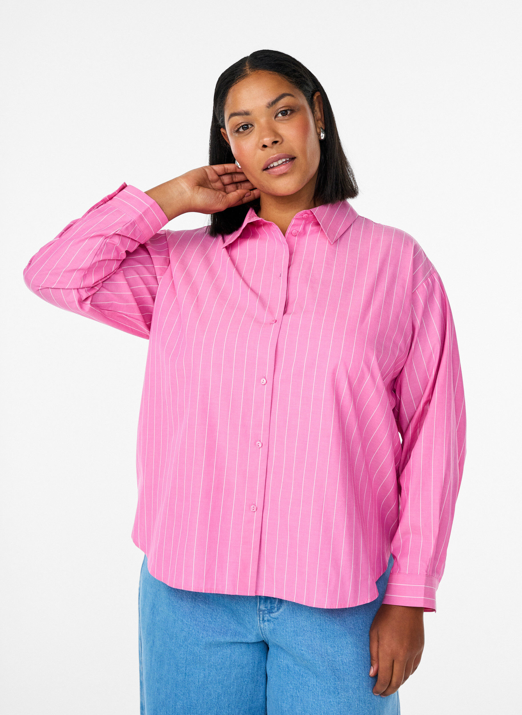 Shirt blouse with pinstripes and tie detail at the back, Pink, Model