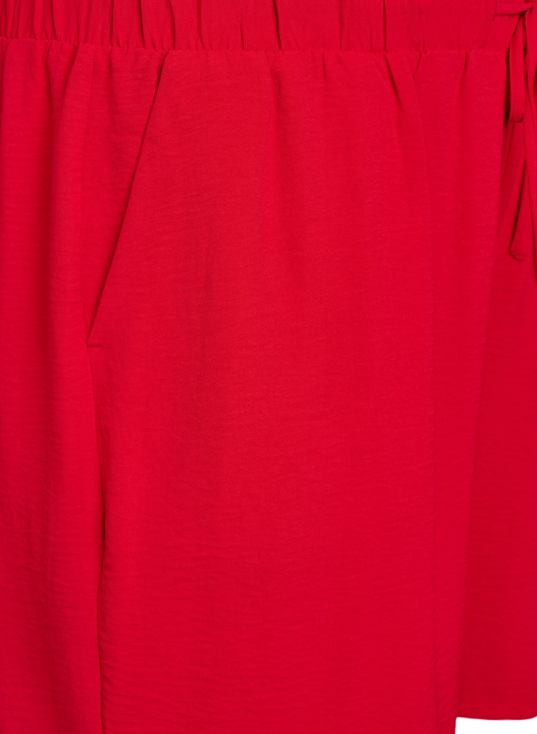 ZizzifashionShorts with pockets and elastic waistband, Red, Packshot image number 2